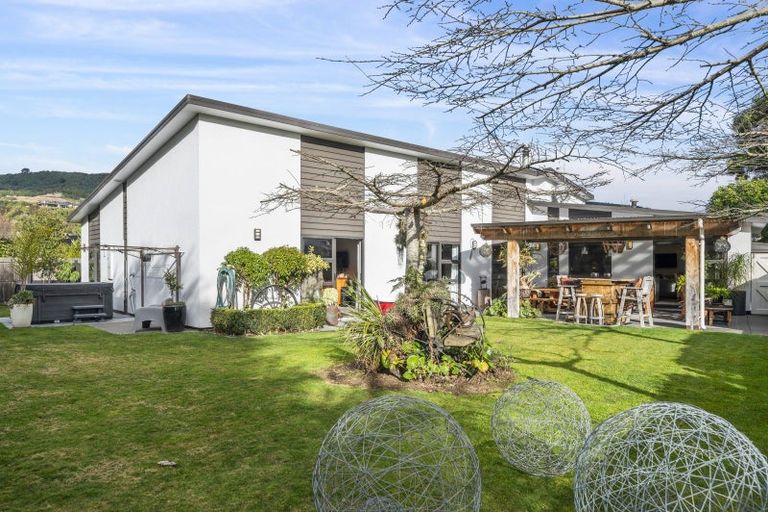 Photo of property in 7 Bodes Lane, Kinloch, Taupo, 3377