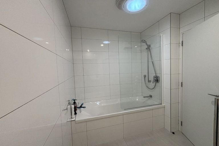 Photo of property in 60 Te Napi Drive, Takanini, 2112