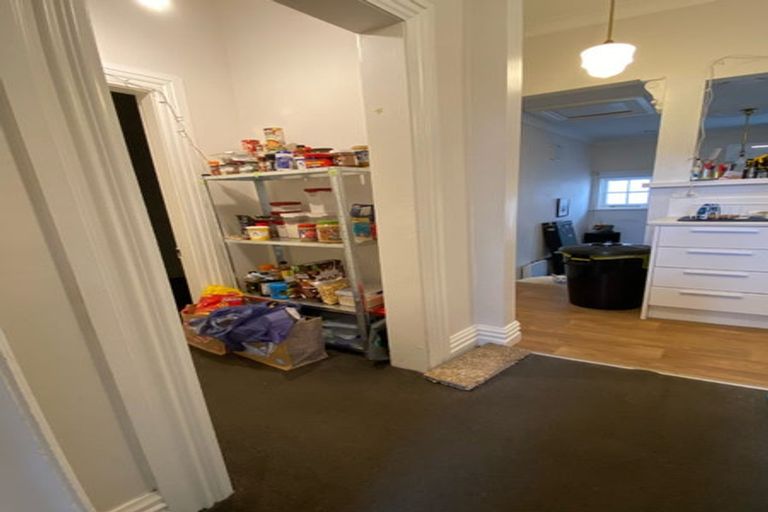 Photo of property in 3 Mckenzie Terrace, Te Aro, Wellington, 6011