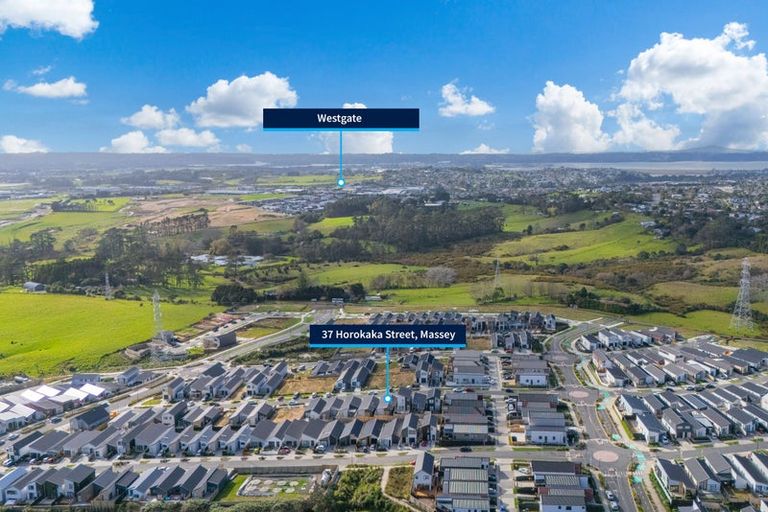 Photo of property in 37 Horokaka Street, Massey, 0614