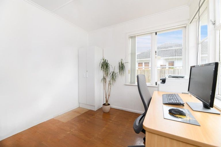 Photo of property in 70 Melrose Road, Mount Roskill, Auckland, 1041