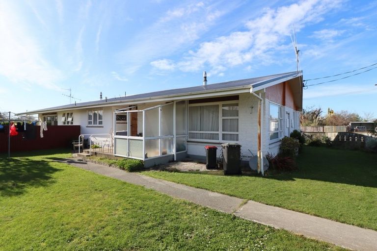 Photo of property in 16 Opie Street, Waimate, 7924