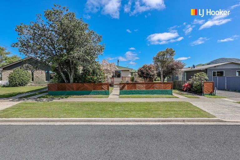 Photo of property in 67 Viscount Road, Waldronville, Dunedin, 9018