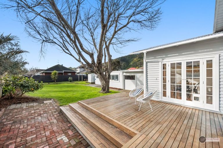 Photo of property in 35 Burnside Street, Waterloo, Lower Hutt, 5011