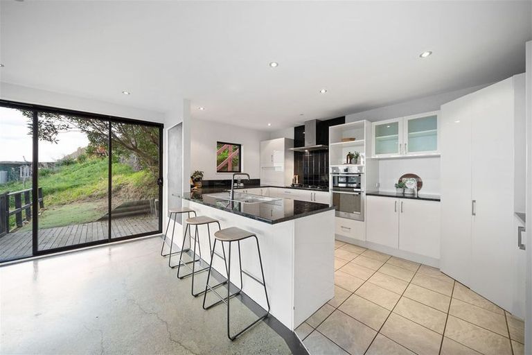 Photo of property in 15 Stronsay Lane, Hillsborough, Christchurch, 8022