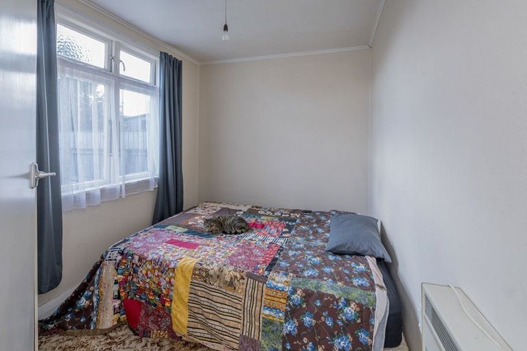 Photo of property in 10 Stuckey Street, Levin, 5510