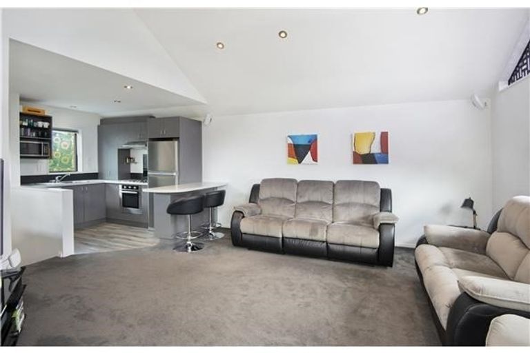 Photo of property in 3/450 Barbadoes Street, Edgeware, Christchurch, 8013