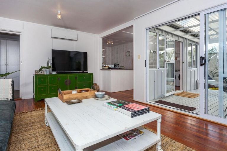 Photo of property in 144a Kiwi Road, Whangamata, 3620