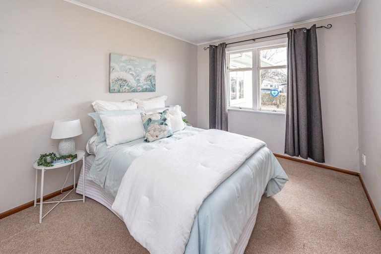 Photo of property in 17 Caffray Avenue, Aramoho, Whanganui, 4500