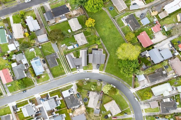 Photo of property in 23d Aspiring Crescent, Chartwell, Hamilton, 3210