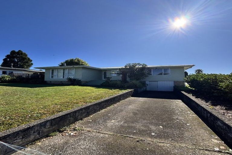 Photo of property in 6 Birdwood Road, Pukekohe, 2120