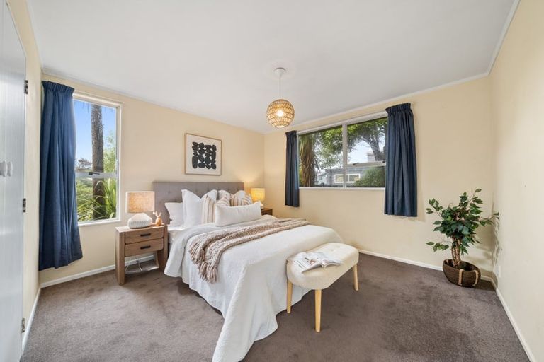 Photo of property in 11 Akron Grove, Totara Park, Upper Hutt, 5018