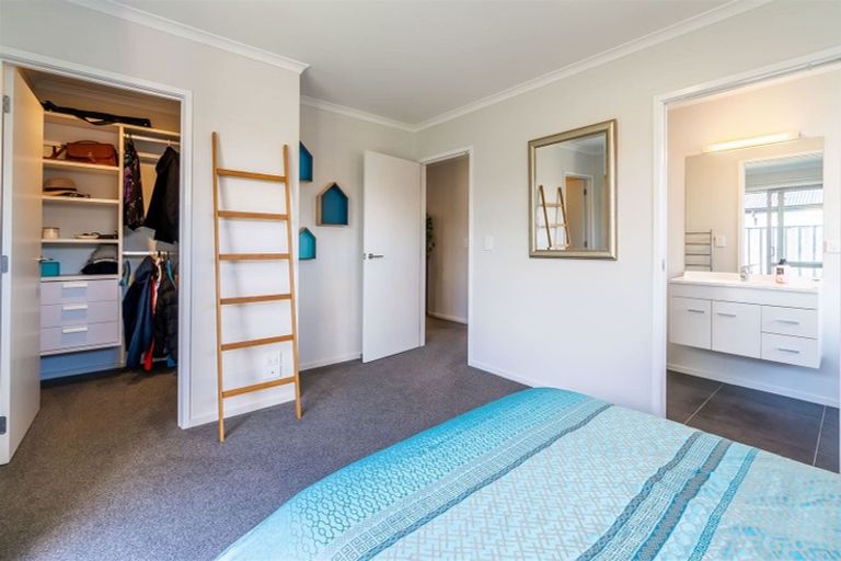 Photo of property in 16 Barcote Lane, Rolleston, 7615