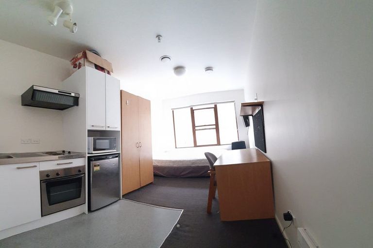 Photo of property in Orange Apartments/victoria Centr, 305/169 The Terrace, Wellington Central, Wellington, 6011