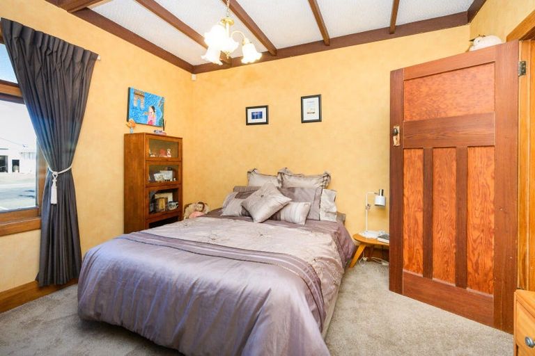 Photo of property in 24 Matipo Street, Takaro, Palmerston North, 4410