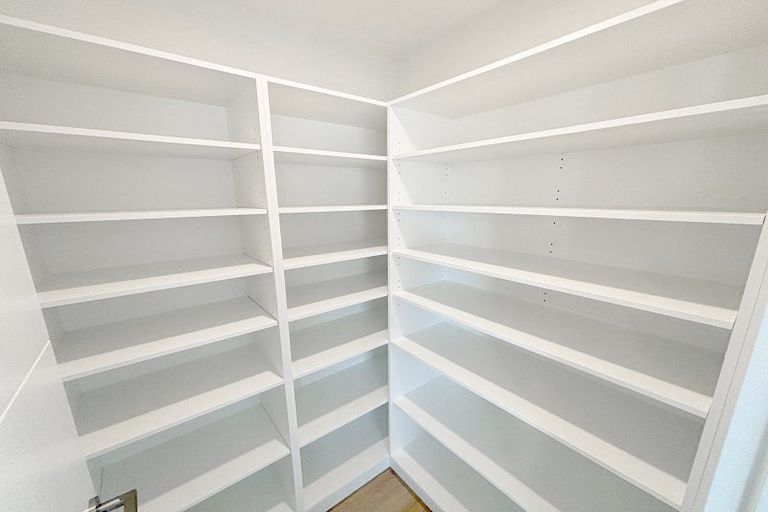 Photo of property in 22 Songpa Street, Halswell, Christchurch, 8025