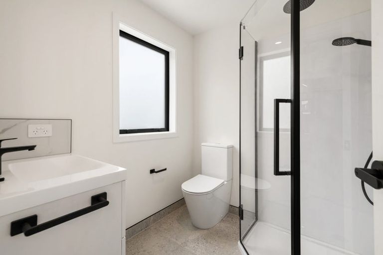 Photo of property in 56 Mcintyre Road, Mangere Bridge, Auckland, 2022