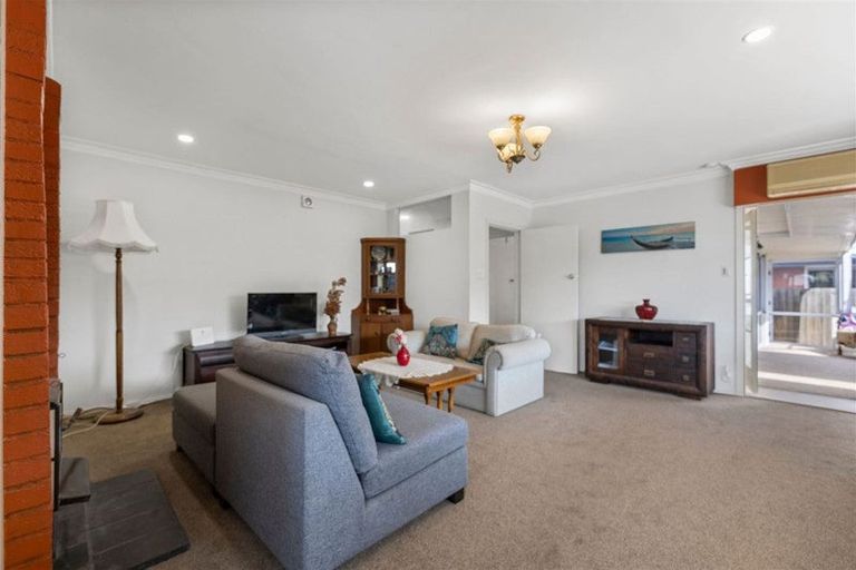 Photo of property in 53 Breens Road, Bishopdale, Christchurch, 8051