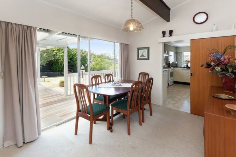 Photo of property in 22 Haseler Crescent, Howick, Auckland, 2014