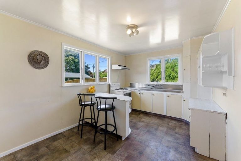 Photo of property in 13 Dixie Street, Te Horo Beach, Otaki, 5581