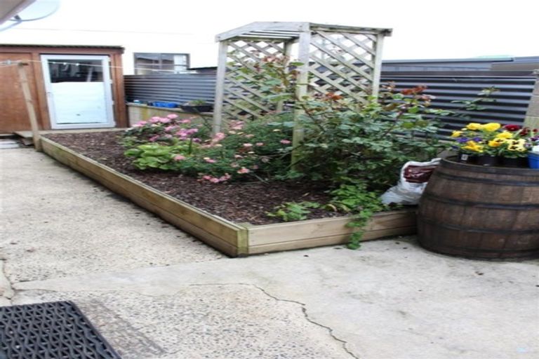 Photo of property in 185b Oxford Street, South Dunedin, Dunedin, 9012