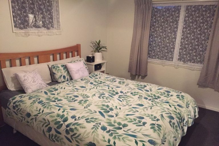 Photo of property in 2/434 Gloucester Street, Taradale, Napier, 4112