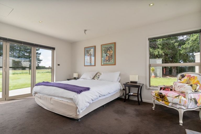 Photo of property in 18 Campbell Drive, Martinborough, 5711