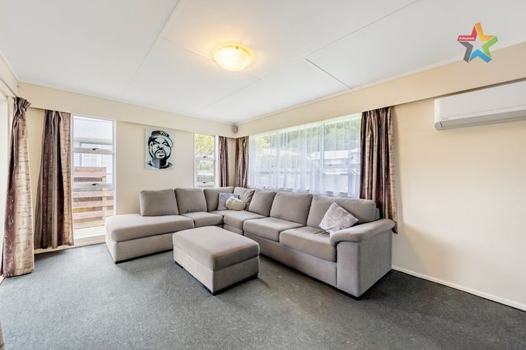 Photo of property in 27 Trelawney Road, Wainuiomata, Lower Hutt, 5014