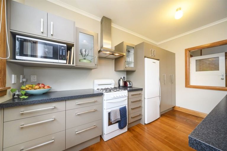 Photo of property in 12 Poole Street, Feilding, 4702