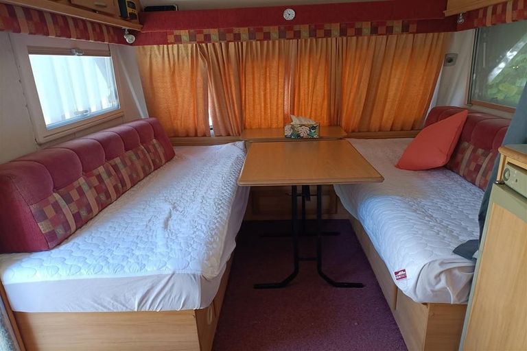 Photo of property in 2333 Croisilles-french Pass Road, Okiwi Bay, 7193