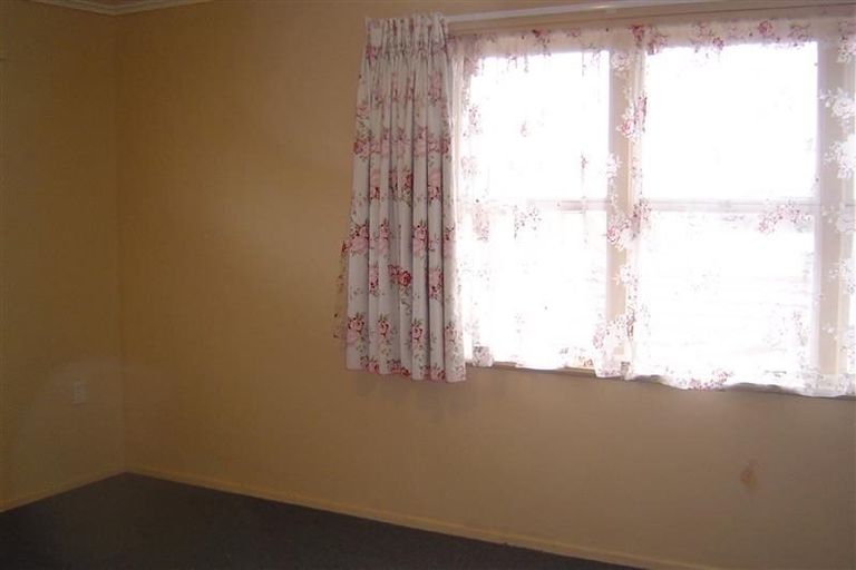 Photo of property in 20 Speedy Crescent, Hillcrest, Auckland, 0627