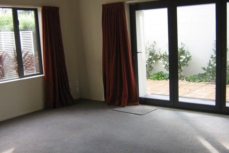 Photo of property in 35 Berry Street, St Albans, Christchurch, 8014