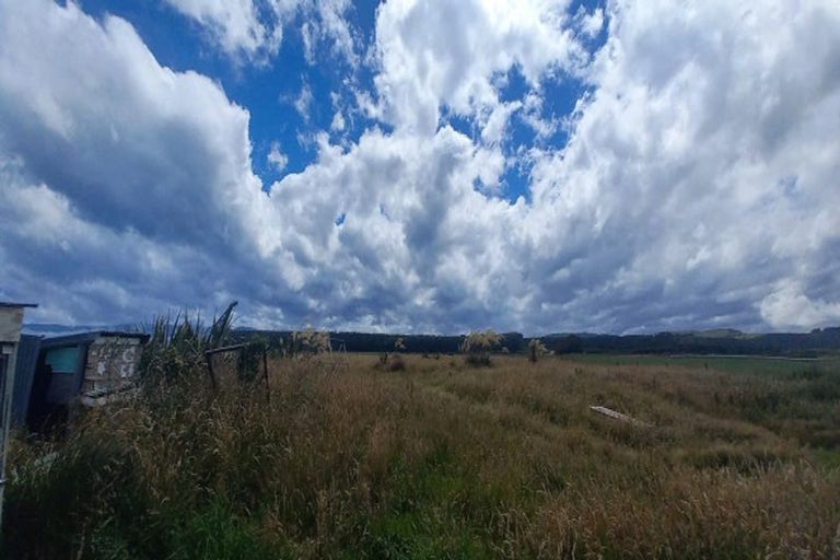 Photo of property in 858 Papatotara Road, Papatotara, Tuatapere, 9691