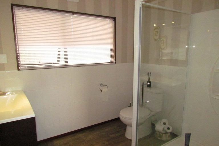 Photo of property in 5 Craig Place, Bridge Hill, Alexandra, 9320