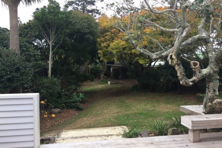 Photo of property in 48 Doralto Road, Frankleigh Park, New Plymouth, 4310