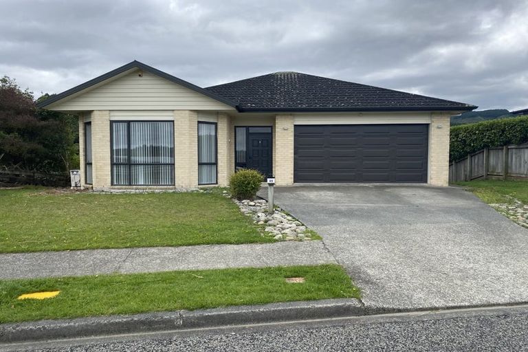 Photo of property in 89 Kirton Drive, Riverstone Terraces, Upper Hutt, 5018