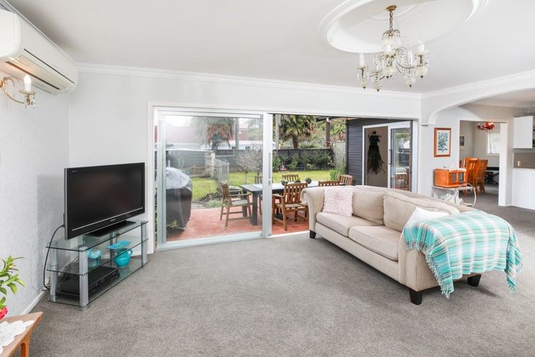 Photo of property in 3 Tauhara Drive, Queenwood, Hamilton, 3210