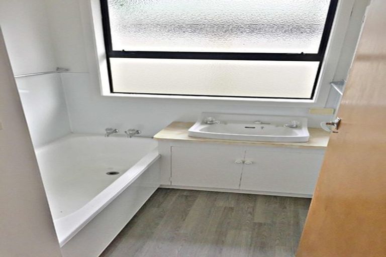 Photo of property in 31 Mccracken Avenue, Hillcrest, Hamilton, 3216