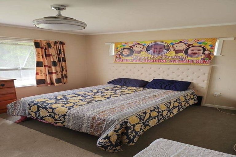 Photo of property in 10 Hooks Road, Manurewa, Auckland, 2102