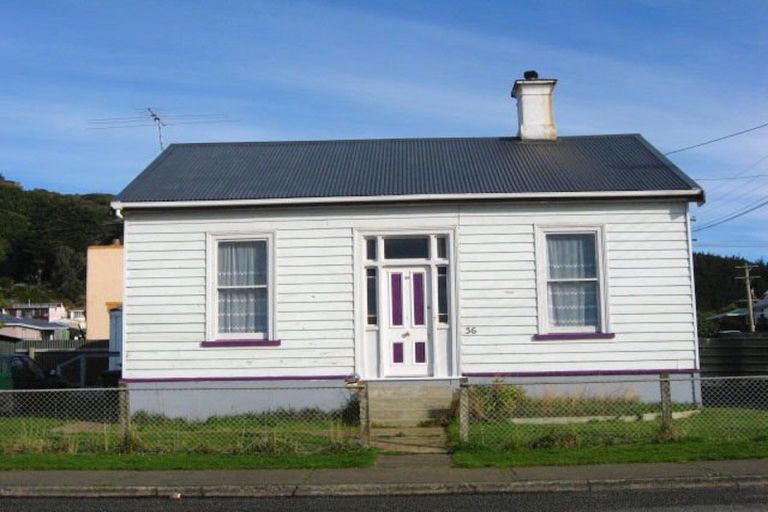 Photo of property in 36 Spencer Street, Bluff, 9814