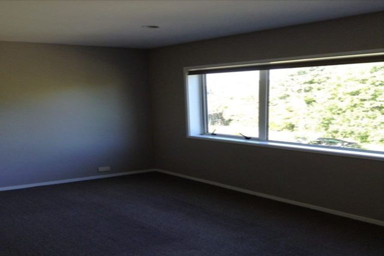 Photo of property in 1 Lumino Lane, Henderson, Auckland, 0612