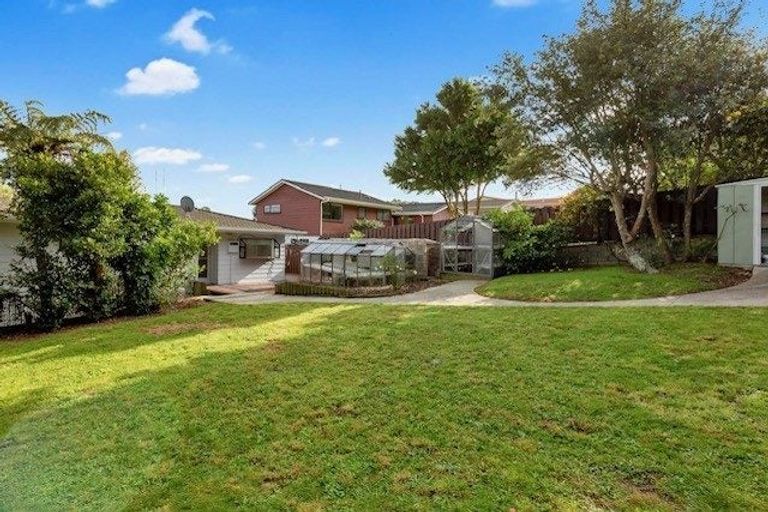 Photo of property in 47 Mercury Way, Whitby, Porirua, 5024