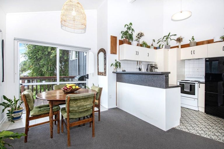 Photo of property in 24 Ngahere Drive, Horahora, Whangarei, 0110