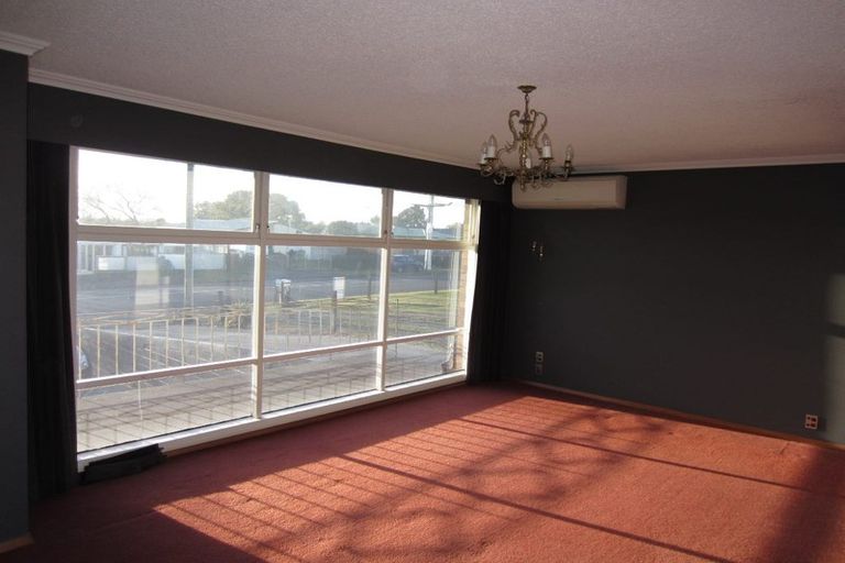 Photo of property in 90 Peacockes Road, Fitzroy, Hamilton, 3206