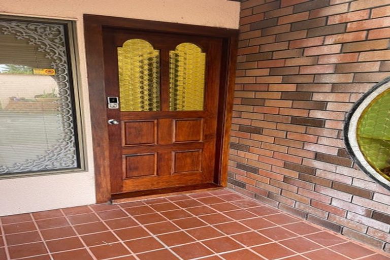 Photo of property in 94 Arran Road, Browns Bay, Auckland, 0630