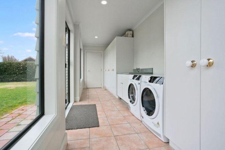 Photo of property in 24 Cowley Drive, Leamington, Cambridge, 3432