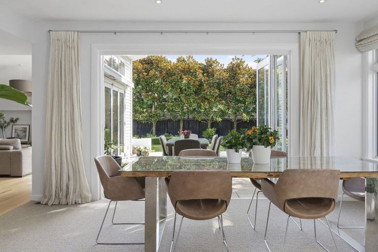 Photo of property in 43 Jacksons Road, Lyttelton, 8082