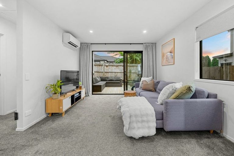 Photo of property in 7 Patrick Rice Drive, Swanson, Auckland, 0614