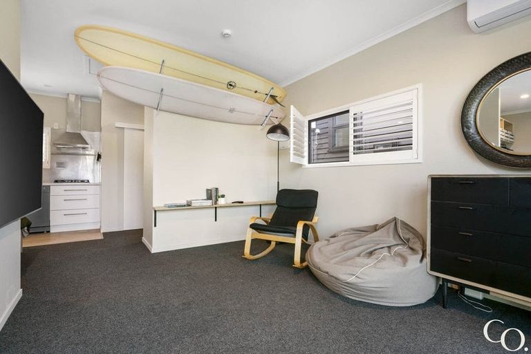 Photo of property in 48 Pitau Road, Mount Maunganui, 3116