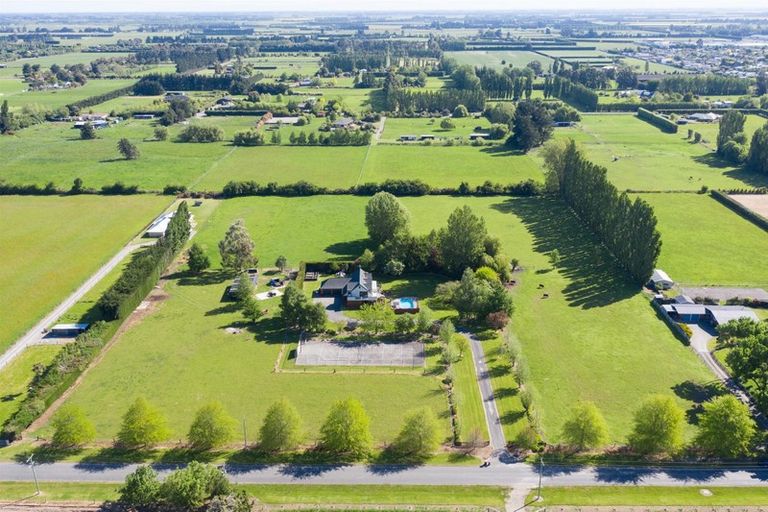 Photo of property in 100 Wilkins Road, Tinwald, Ashburton, 7700